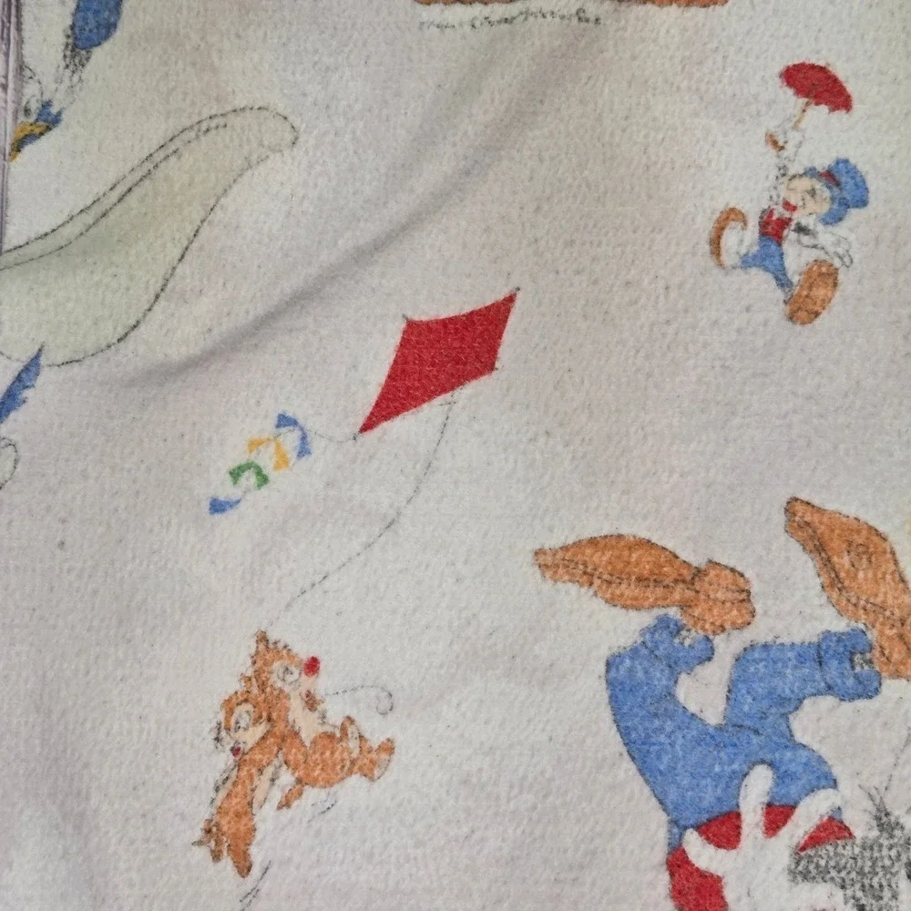 Vintage Disney Mickey Mouse Donald Goofy Dumbo Bartholomew Air Mobile‎ Blanket